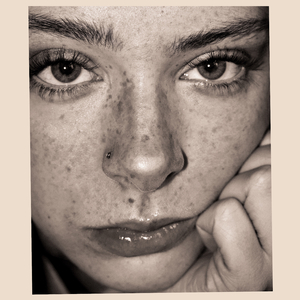 久久超碰色中文字幕超
